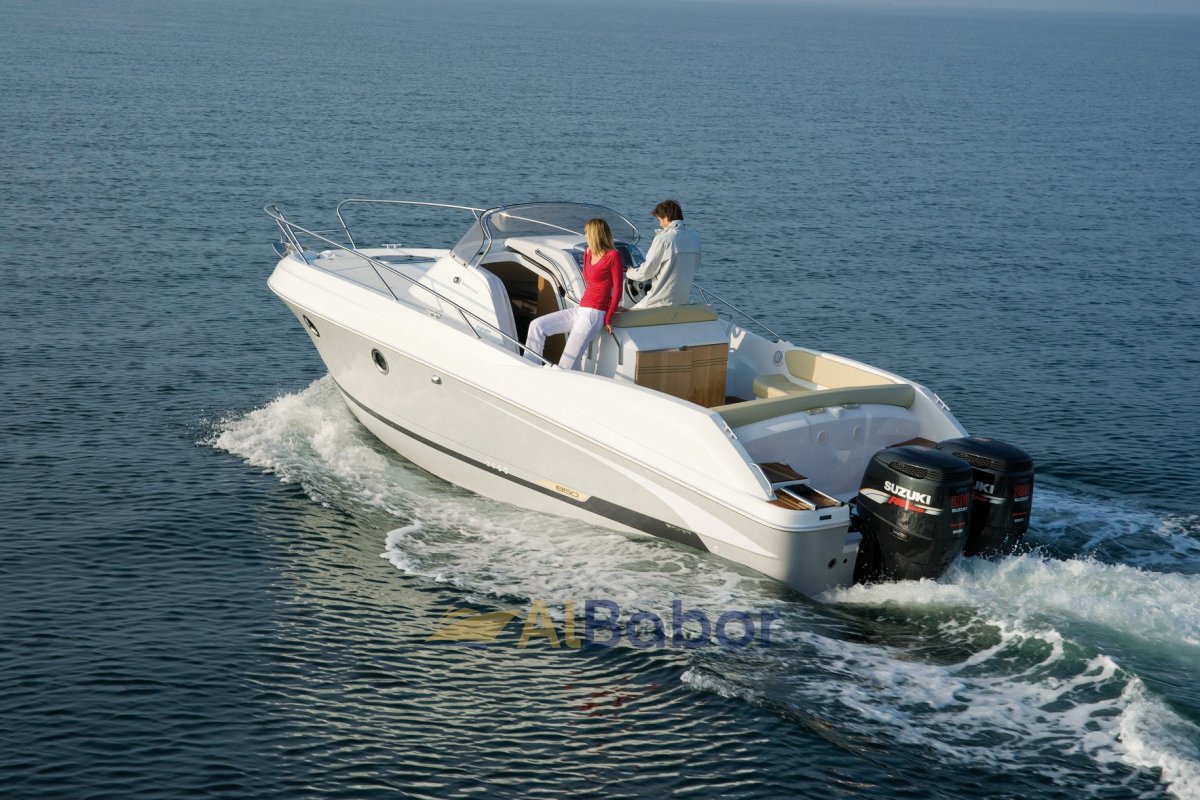 FLYER 8.50 SUNDECK